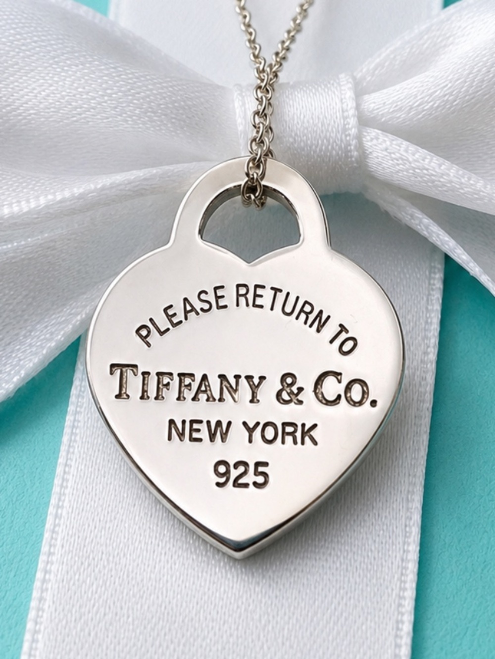 Tiffany & Co return to Tiffany heart necklace 925 silver 16”
